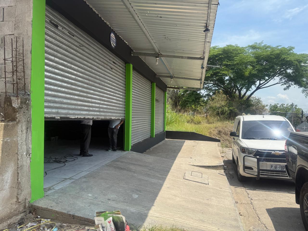 TERRENO CON INFRAESTRUCTURA PARA BODEGA Y LOCALES COMERCIALES, FRENTE BY PASS, SANTA ANA- METAPÁN